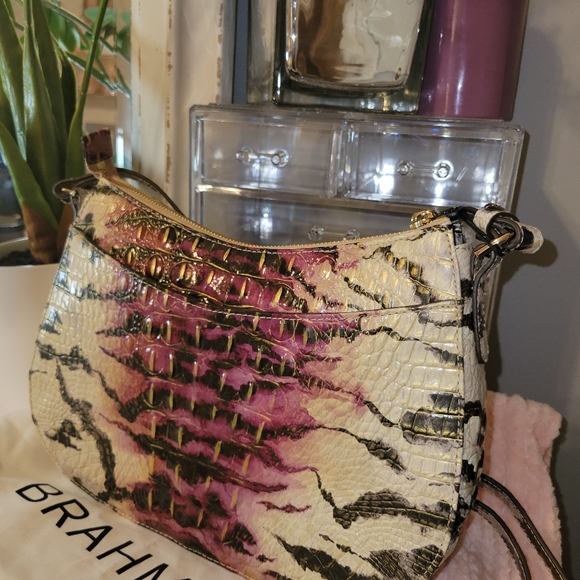 Meet your Posher, Tawanda - Picture 1 of 7